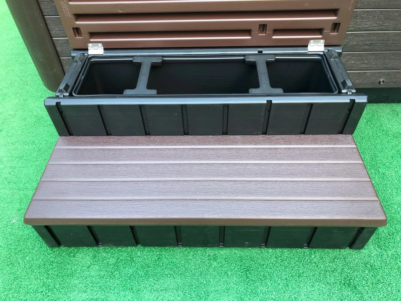 Hot Tub Steps (with Storage) - Brown 3 Hot Tub Steps (with Storage) - Brown - Image 3